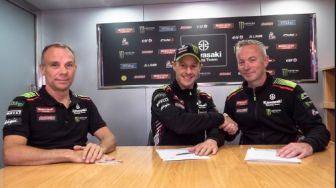 Tak Kepincut Hijrah ke MotoGP, Jonathan Rea Resmi Perpanjang Kontrak Bersama Kawasaki Sampai WSBK 2024
