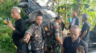 Mobil Pikap Angkut 27 Penumpang Masuk Jurang di Brebes, Tiga Orang Dikabarkan Tewas