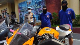 2 WNA Asal Iran Jadi Penadah, Gelapkan Motor Baru ke Luar Negeri