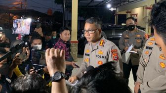 Nikita Mirzani Dijemput Paksa Polisi, Kepastian Ditahan atau Tidak Ditentukan Setelah 24 Jam