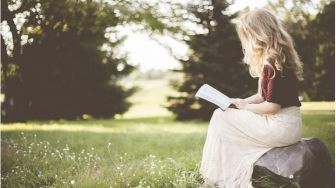 5 Manfaat Tak Terduga dari Membaca untuk Otak!