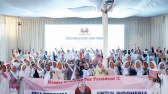 Emak-emak di Jatim Deklarasi Dukung Ganjar, Inginkan Pemimpin yang Terbaik