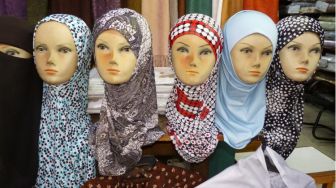 30 Orang Warga Iran Terluka Saat Protes Bela Wanita Kurdi yang Meninggal karena Tak Patuhi Aturan Hijab