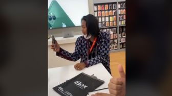 Bonge Unboxing iPhone Terbaru, Warganet: Nasib Orang Nggak Ada yang Tahu