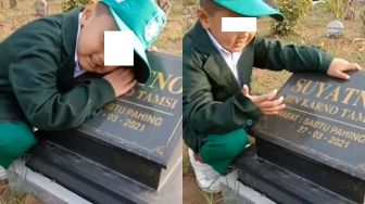 Mau Berangkat Sekolah, Video Bocah Mampir ke Makam Ayah untuk Pamitan Bikin Publik Haru: Semangat Anak Soleh!