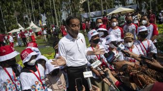 Jokowi Kumpulkan Relawan dan Loyalis di Istana Bogor, Bahas Apa?