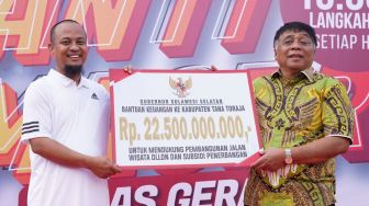 Gubernur Sulsel Alokasikan Bantuan Keuangan Subsidi Penerbangan Toraja - Kalimantan