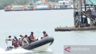 Tim Temukan Banyak Penambangan Bijih Timah Ilegal di Perairan Teluk Kelabat Bangka