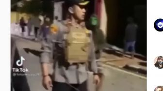 Kaki Tertancap Anak Panah, Aksi Heroik Polisi Halau Bentrokan Kelompok Pemuda Panen Pujian hingga Videonya Viral