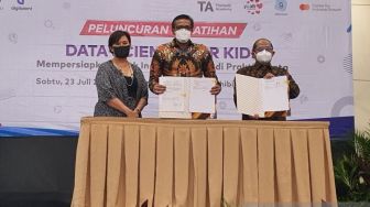 Kominfo Gelar Pelatihan Data Science untuk Anak SD