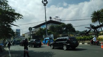 Akhir Pekan Lalu Lintas Puncak Ramai Lancar, Dua Jalur Masih Diberlakukan