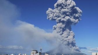 Gunung Sakurajima Jepang Meletus, WNI Diminta Waspada Letusan Susulan