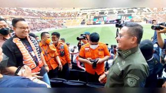 Anies Baswedan Sambut Marten Taha saat Peresmian JIS