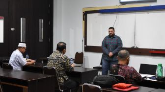 Mahasiswa Asal India ini Lulus Ujian Tesis di Kampus The Best IIB Darmajaya