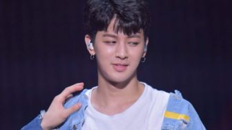 Kocak, Yunhyeong IKON Lebih Pilih SM daripada YG karena Alasan Ini