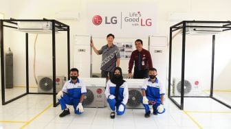 LG Loves School Dukung Pendidikan SMKN 1 Warungasem Batang