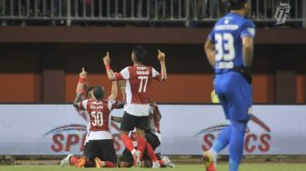 Hasil BRI Liga 1: Madura United Kembali ke Puncak Klasemen Usai Tundukkan Dewa United
