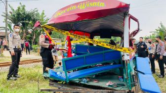 Polisi Akan Periksa Sopir Odong-odong dan Masinis Kereta Api