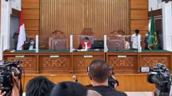 Tok! Hakim PN Jaksel Tolak Gugatan Praperadilan Status Tersangka Mardani Maming