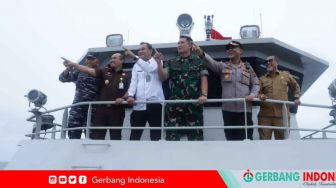 Forkopimda Asahan Joy Saling, Naik KAL Pandang I-1-72