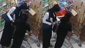 Terekam CCTV, Aksi Sekelompok Wanita Curi Susu Formula hingga Berbagai Makanan di Supermarket