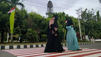 Remaja Gorontalo Gelar Gorontalo Fashion Street, Angkat Tema Muslim
