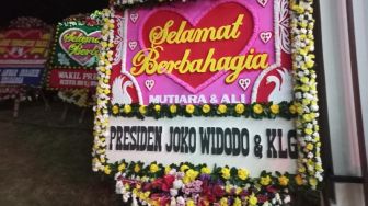 Pernikahan Putri Anies Baswedan Banjir Karangan Bunga Pejabat: dari Jokowi hingga Ahok