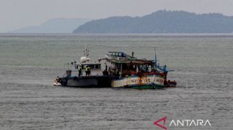 Dua Kapal Berbendera Vietnam Langgar Aturan, Kejari Batam Tenggelamkan Pakai Cara Ini