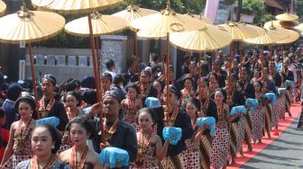Kirab Ritual Agung Jayabaya Peringati 1 Suro
