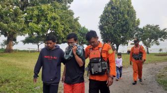 Ini Cara Bertahan Hidup ABK yang Selama  Seminggu Dinyatakan Hilang di Laut