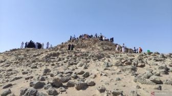 Napak Tilas Perang Rasulullah Lawan Kafir Quraisy di Jabal Uhud