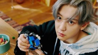 Ada 50 Lagu Ciptaannya yang Belum Dirilis, Chanyeol EXO Siap Debut Solo?