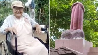 Permintaan Terakhir: Nenek Ini Minta Dibuat Patung Penis di Batu Nisannya