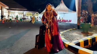 Viral Busana Gemerlapan Jemaah Haji Sulawesi Selatan, MUI: Ekspresi Kebahagiaan dan Memuliakan Diri
