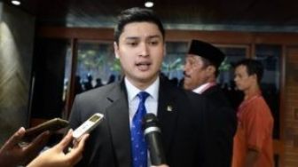 Warga Cikeusik Tolak Kedatangan Anak Bupati Pandeglang