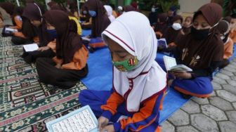 Kasus Sisiwi Diduga Dipaksa Pakai Jilbab, Guru Agama hingga BK Dipanggil Ombudsman