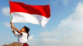 Pemprov Sulbar Siapkan 13.200 Bendera Merah Putih Untuk HUT RI ke-77
