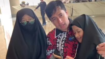 Tangis Irfan Hakim Pecah saat Lepas Anak Masuk Pesantren: Definisi Sayang Anak Sebenarnya