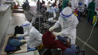 Dinkes DKI: Tak Ada Nakes yang Alami Kelelahan Mental Selama Pandemi