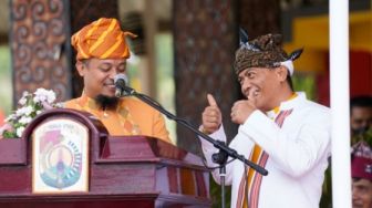 Gubernur Sulsel Andi Sudirman Berduka, Kakak Sepupu Meninggal di Tana Toraja