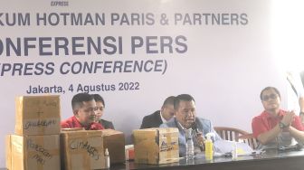 Sengaja Dikubur Agar Tak Disalahgunakan, Hotman Paris: JNE Tak Pernah Menimbun Beras Bantuan Presiden!