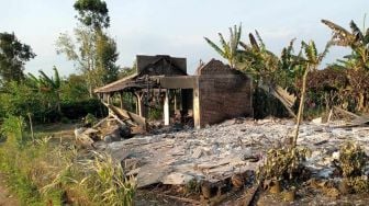 4 Kali Diserang Desa Mulyorejo Jember Masih Mencekam, Puluhan Brimob Polda Jatim Turun ke Lokasi Bantu Penjagaan