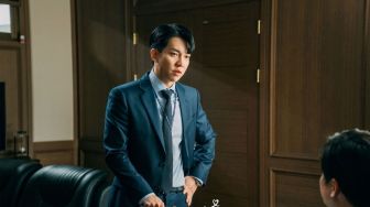 6 Potret Lee Seung Gi di Love by Law, Drama yang Penayangannya Diundur di Bulan September