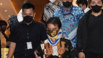 Terpopuler: Roy Suryo Ajukan Jadi Tahanan Kota, Lansia Bakar Rumah Tetangga