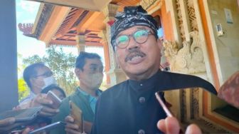 Balas Tudingan Senator Australia Soal Kotoran Sapi Bertebaran di Jalanan Bali, Wagub Bali: Jangan Fitnah, Tidak Elok!
