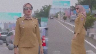 Sosok Camat Perempuan Korban Fenomena Citayam Fashion Week Yang Dicopot Langsung dari Jabatannya