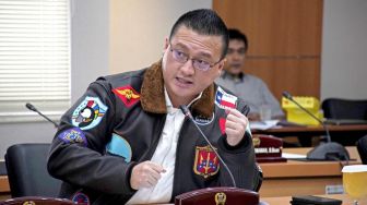 Penjenamaan RSUD Jadi Rumah Sehat Bikin Bingung, Kenneth PDIP ke Anies: Jangan Bikin Kebijakan Tak Bermanfaat