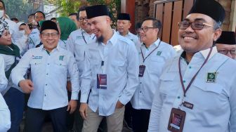 Gerindra-PKB Daftar Ikut Pemilu Bersama, Ahmad Dhani Nyanyi Bareng Cak Imin Lagu Munajat Cinta Versi Pemimpin Baik Hati