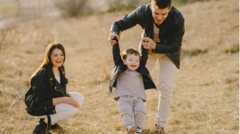 5 Kesalahan yang Bisa Merenggangkan Hubungan antara Orang Tua dan Anak