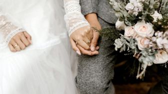 Viral Pernikahan Lawak, Mempelai Terancam Gagal Nikah Gara-Gara Sang Ayah Tertawa Geli